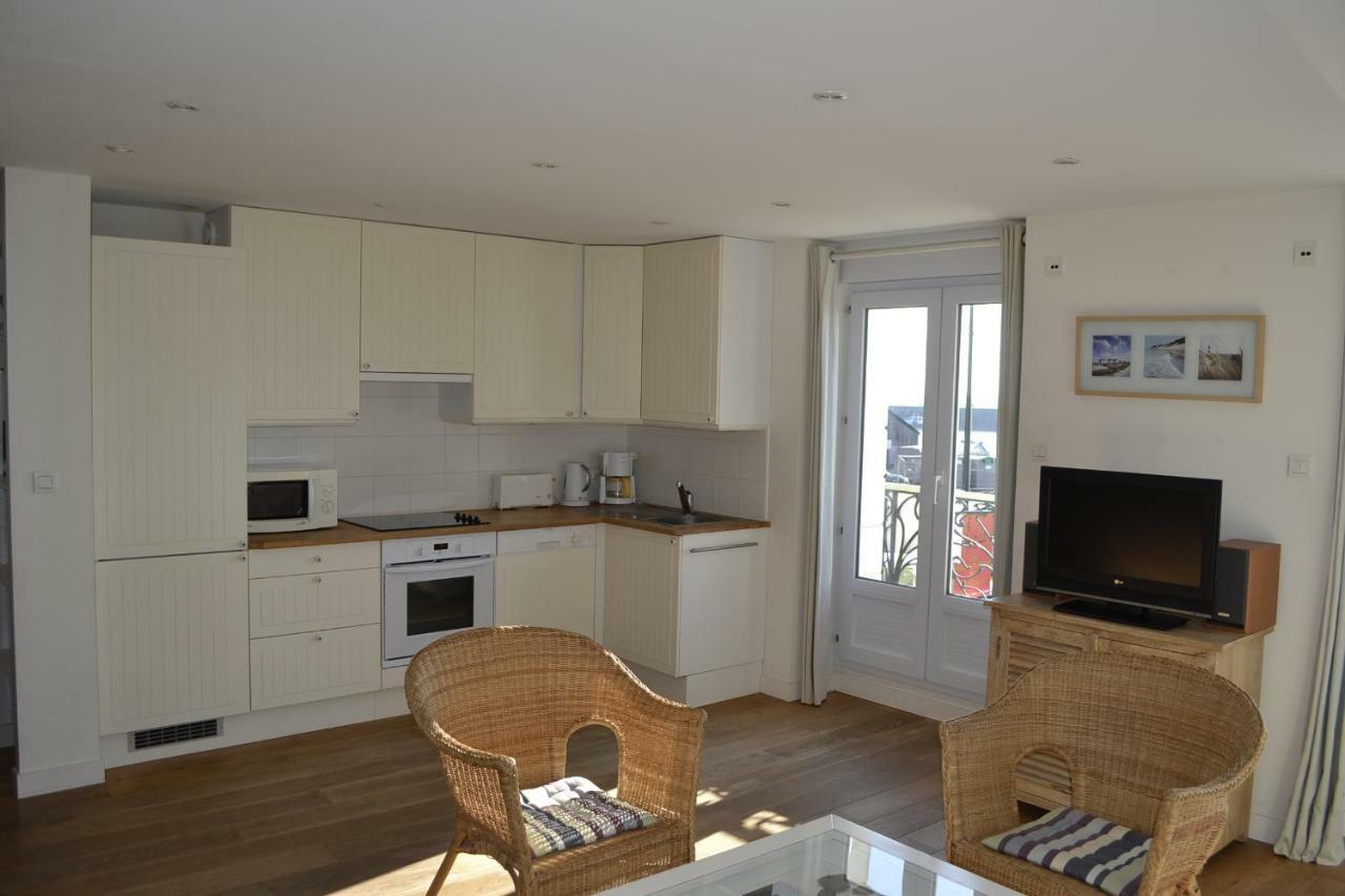Ferienwohnung Vue Sur Mer Cancale Exterior foto