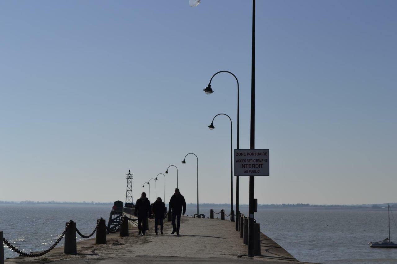 Ferienwohnung Vue Sur Mer Cancale Exterior foto